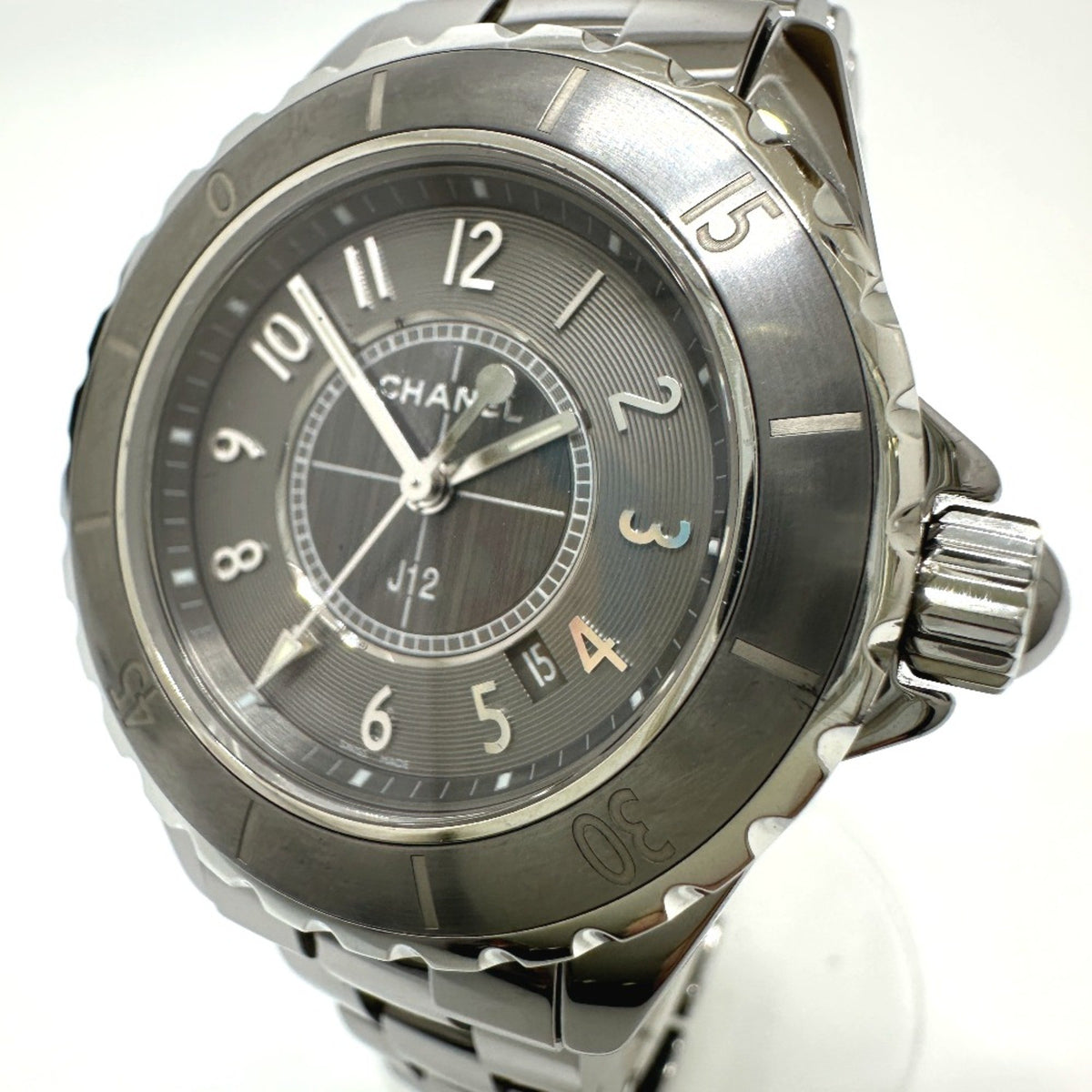 Gebrauchte Chanel H2978 Quarz-Armbanduhr mit silberner Basis 