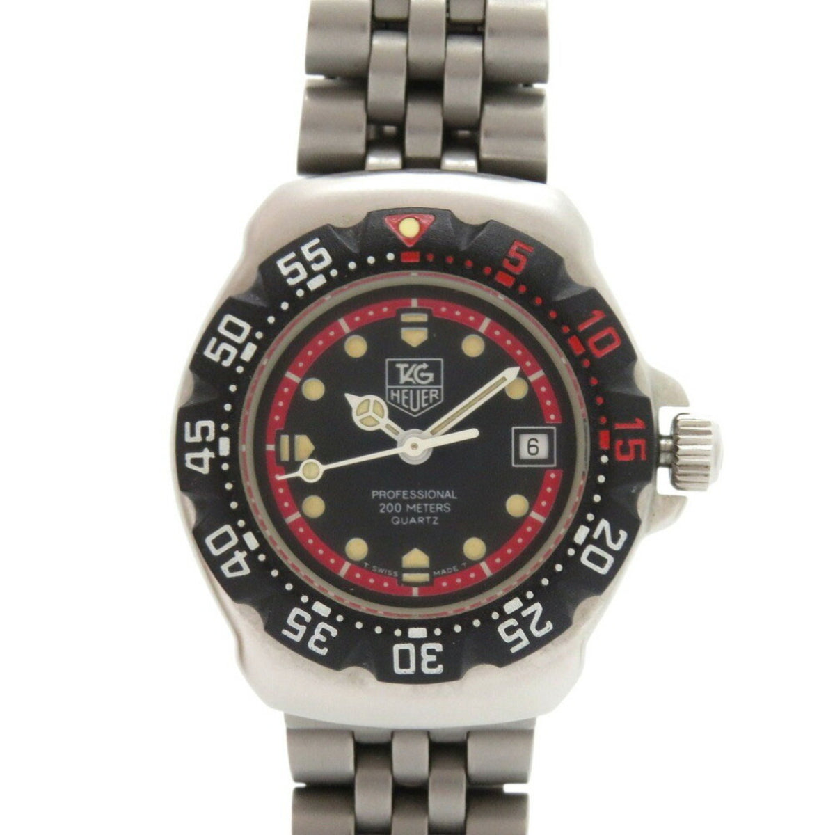 Pre-Owned TAG Heuer Professional 200M WA1414 Stainless Steel Black Quartz Watch with Dial 0549TAG HEUER