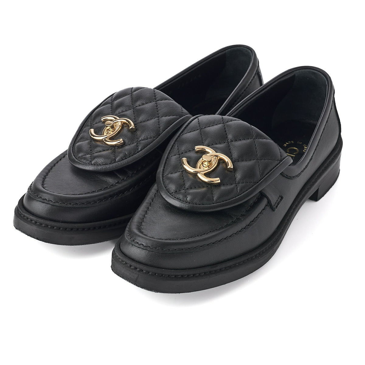 Gebrauchte Loafer Schuhe Matelassé Schwarz Goldfarbene Hardware Gebraucht