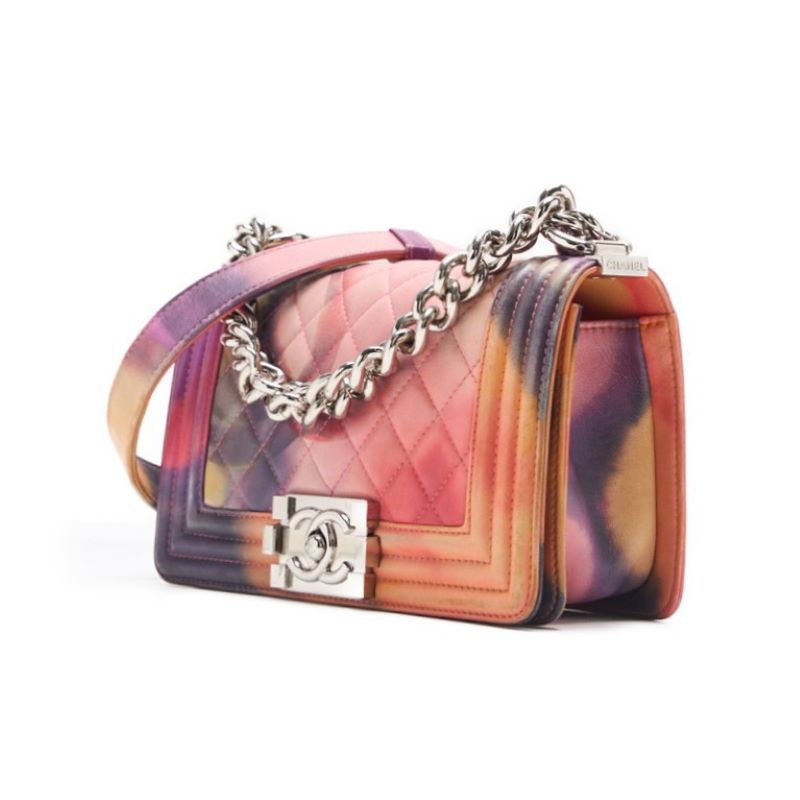 Pre-Owned Boy Matelassé Chain Schultertasche Lammleder Multicolor Silberfarbene Hardware Pre-Owned