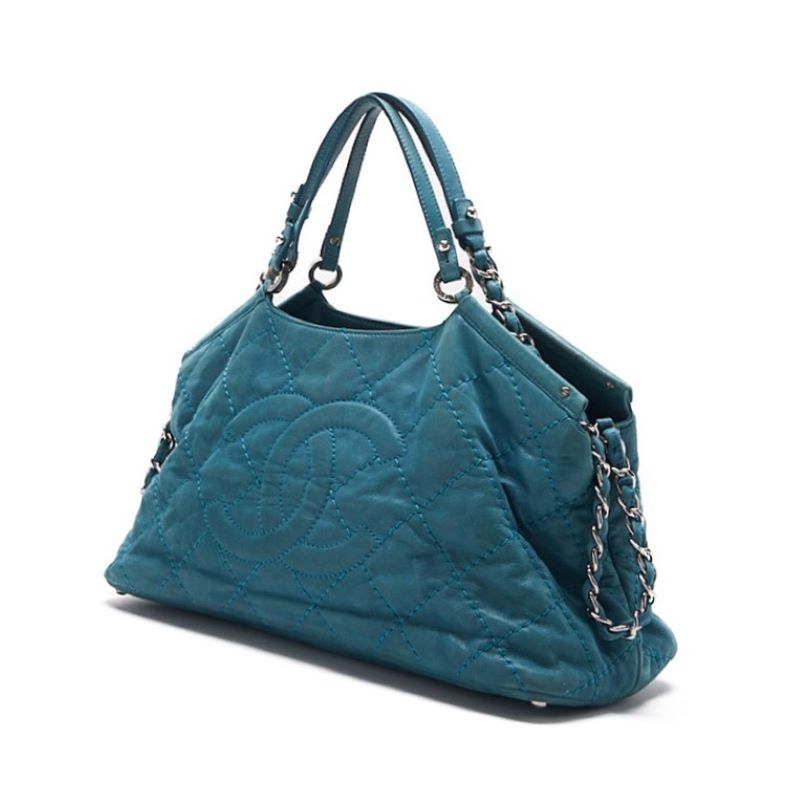 Gebrauchte Umhängetasche Matelasse Wild Stitch Coco Mark 2WAY Sparkle Leder Smaragdgrün Silberfarbene Hardware Gebraucht