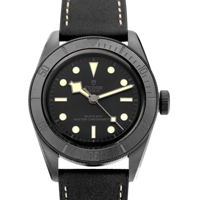 Heritage Black Bay 41 mm schwarzes Zifferblatt aus Keramik 79210CNU-0001