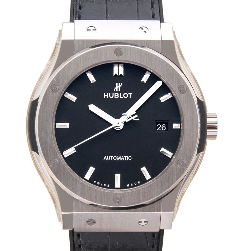 Classic Fusion 42 mm schwarzes Zifferblatt aus Titan 542.NX.1171.LR