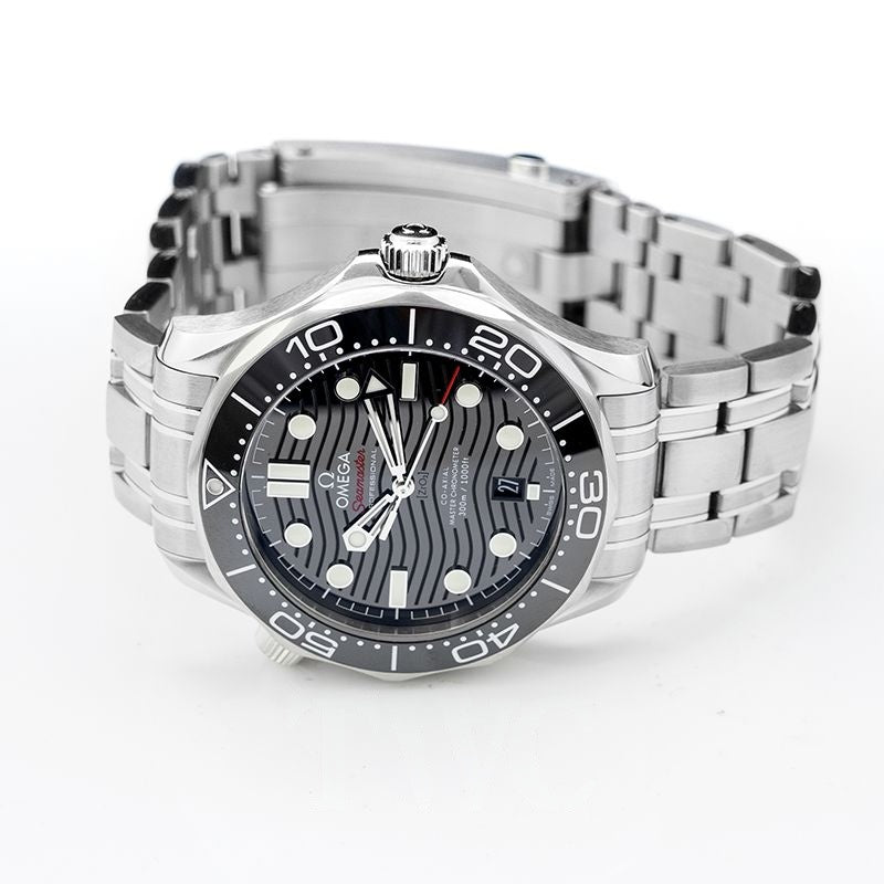 Seamaster 42 mm schwarzes Zifferblatt aus Edelstahl 210.30.42.20.01.001