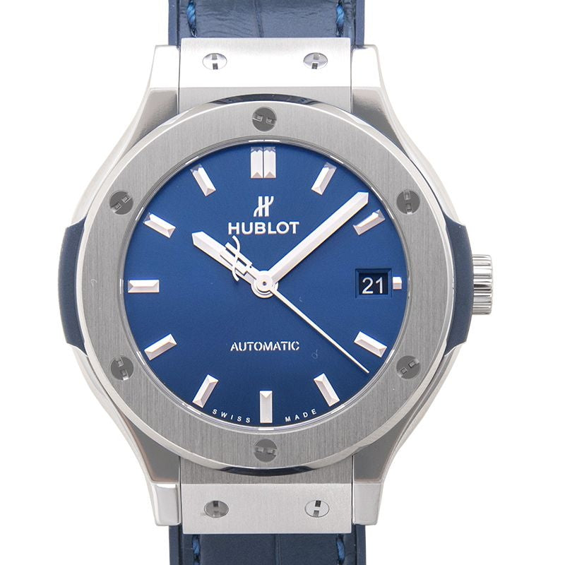 Classic Fusion 38 mm blaues Zifferblatt aus Titan 565.NX.7170.LR