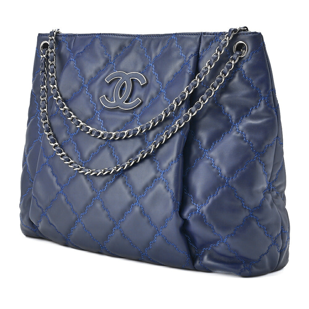 Pre-Owned Kette Schultertasche Matelasse Wild Stitch Deca Coco Lammleder Navy Silberfarbene Hardware Pre-Owned
