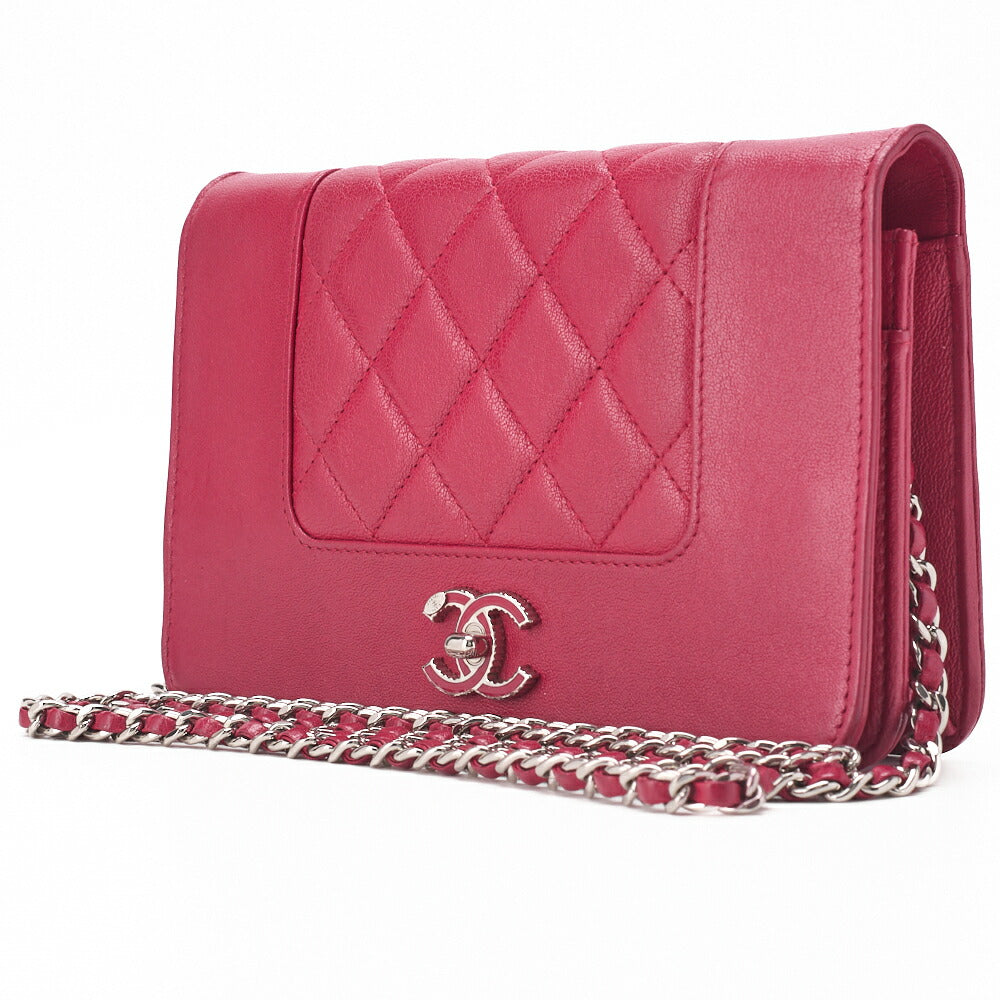 Pre-Owned Chain Wallet, Matelassé, Kalbsleder, Rot, Silberfarbene Metallteile, Pre-Owned
