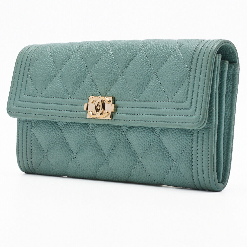Pre-Owned Boy Matelassé Bi-Fold Long Wallet Caviar Skin Mintgrün Goldfarbene Hardware Pre-Owned