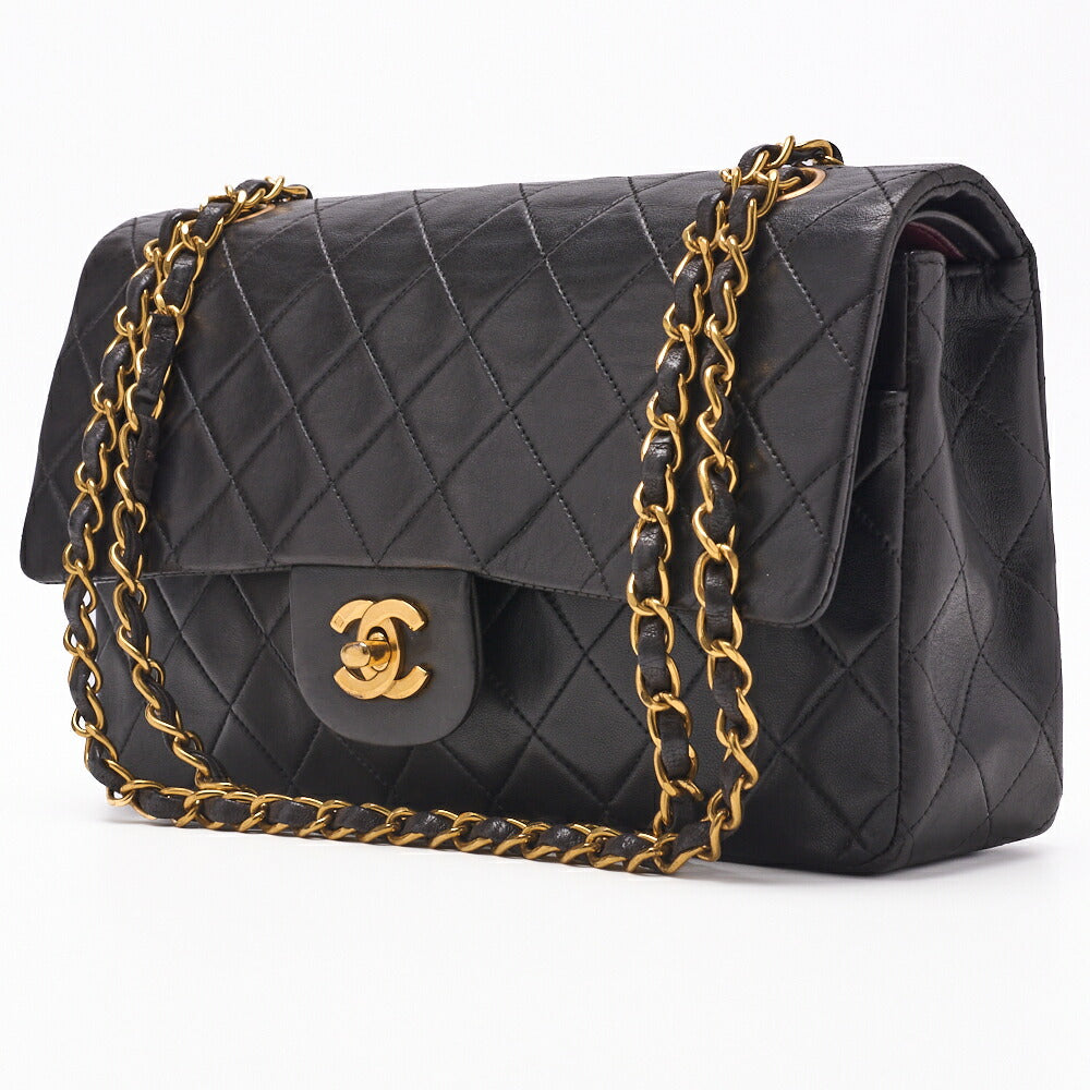 Pre-Owned Schultertasche Matelassé Doppelklappe Lammleder Schwarz Goldfarbene Hardware Pre-Owned