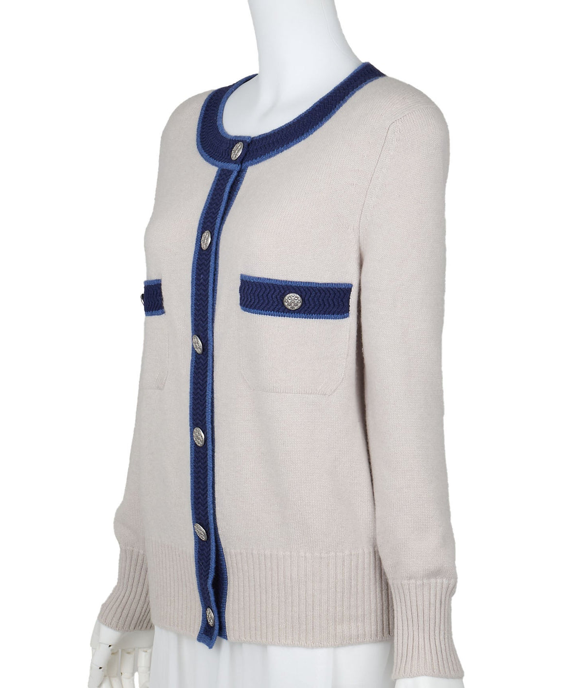 Pre-Owned Cardigan, Coco Button, Kaschmir, Grau, Silberfarbene Hardware, Pre-Owned
