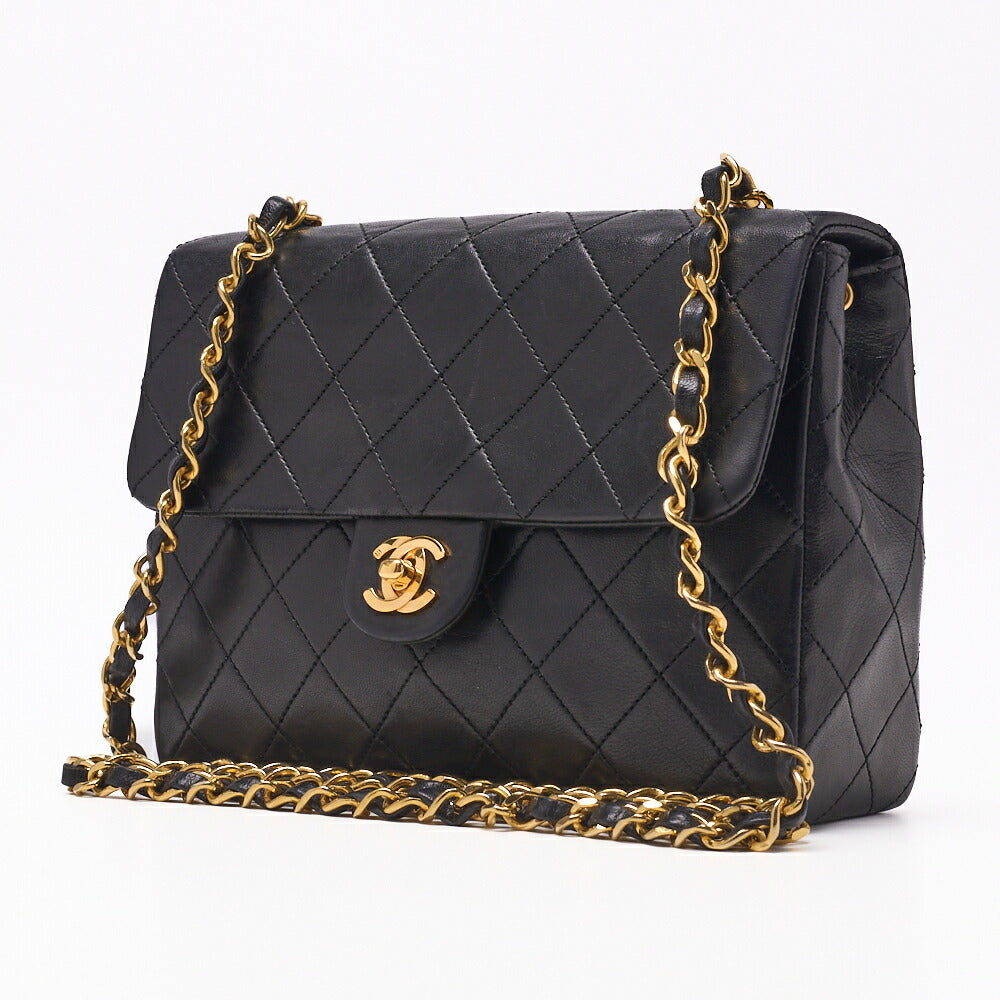Pre-Owned Schultertasche Mini Matelassé Lammleder Schwarz Goldfarbene Hardware Pre-Owned