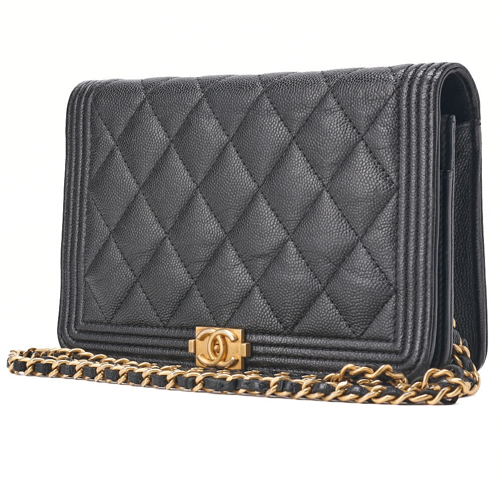Pre-Owned Boy Matelassé Chain Wallet Caviar Skin Schwarz Goldfarbene Hardware Pre-Owned