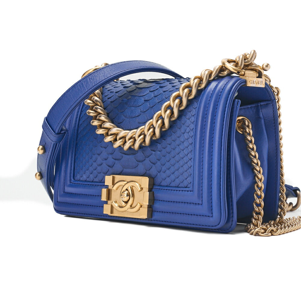 Pre-Owned Boy Matelassé Chain Schultertasche Lammleder Python Blau Goldfarbene Hardware Pre-Owned