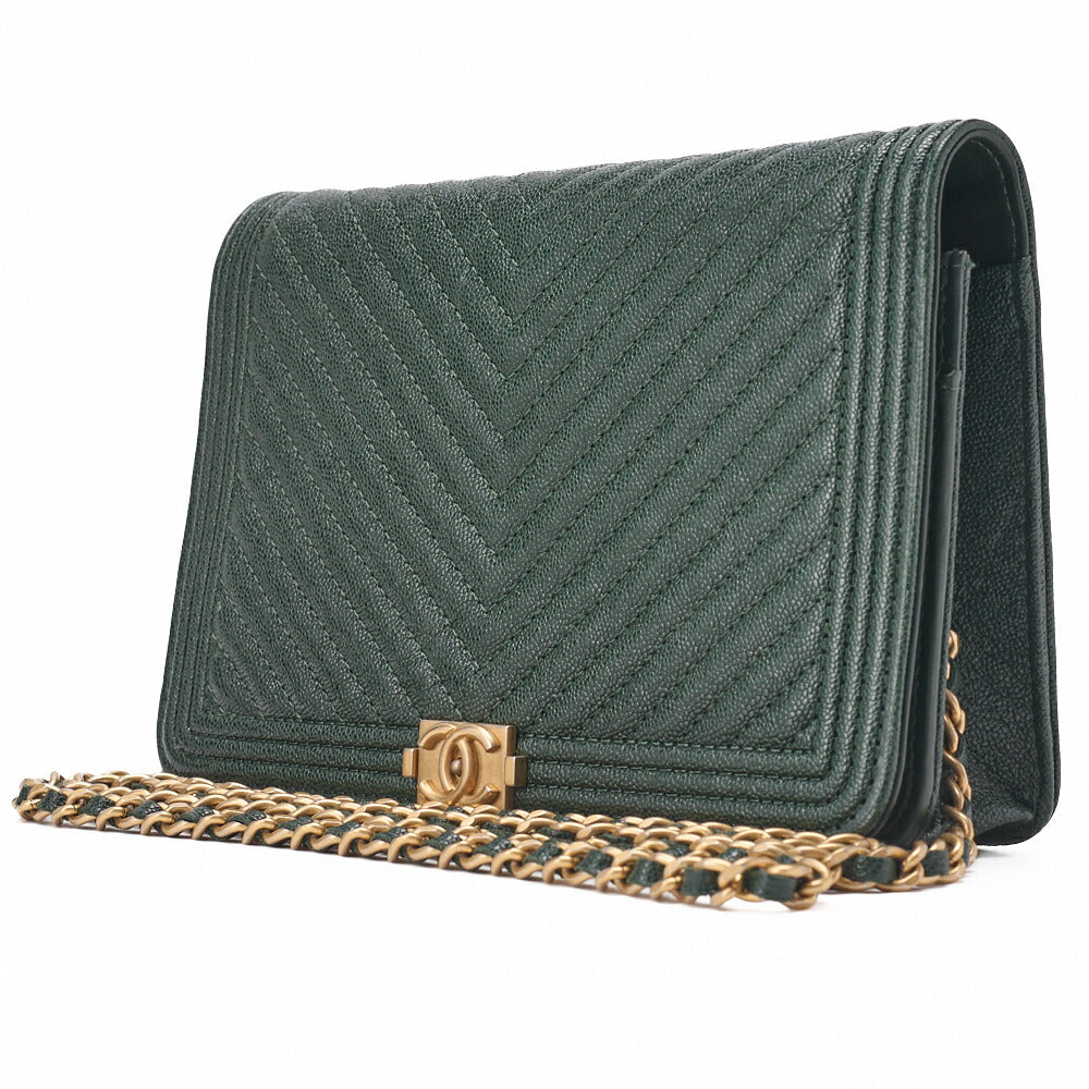 Pre-Owned Boy Matelassé Chain Wallet Caviar Skin Schwarz Goldfarbene Hardware Pre-Owned
