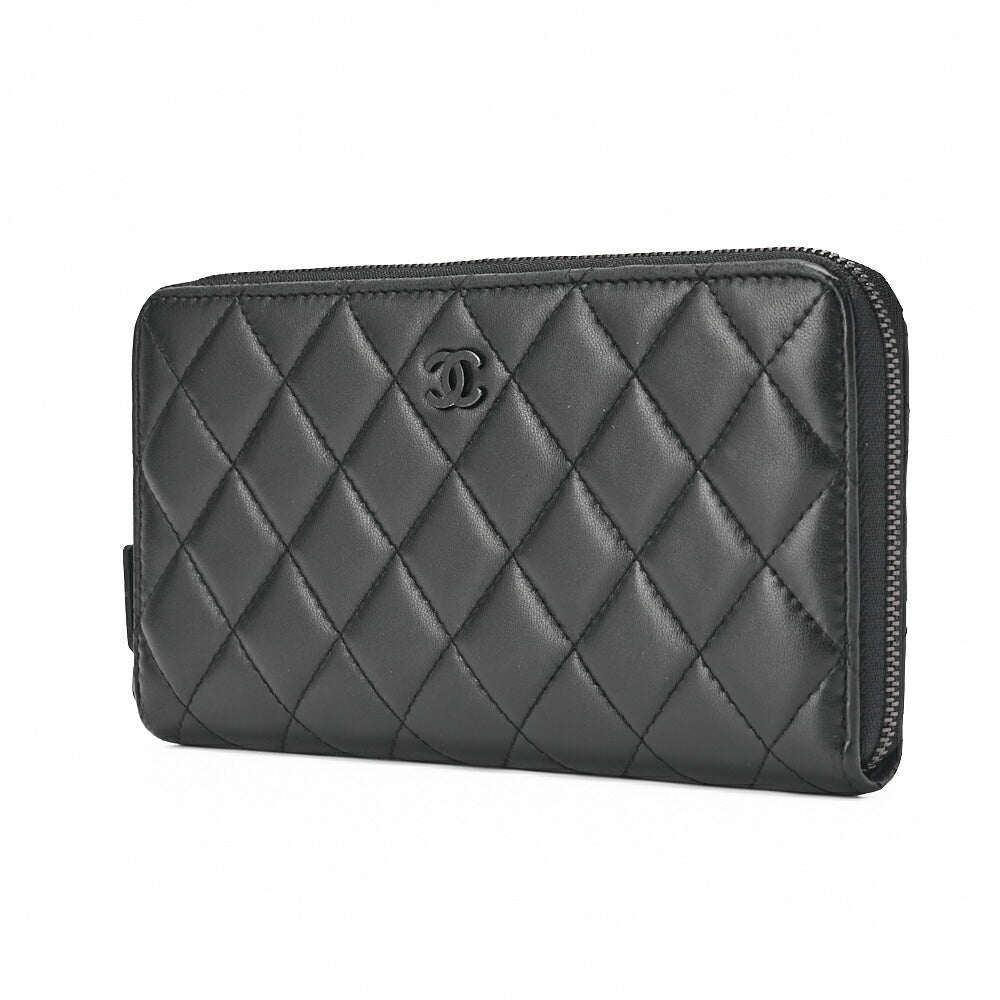 Pre-Owned Lange Geldbörse Matelassé Lammleder Schwarz Goldfarbene Hardware Pre-Owned