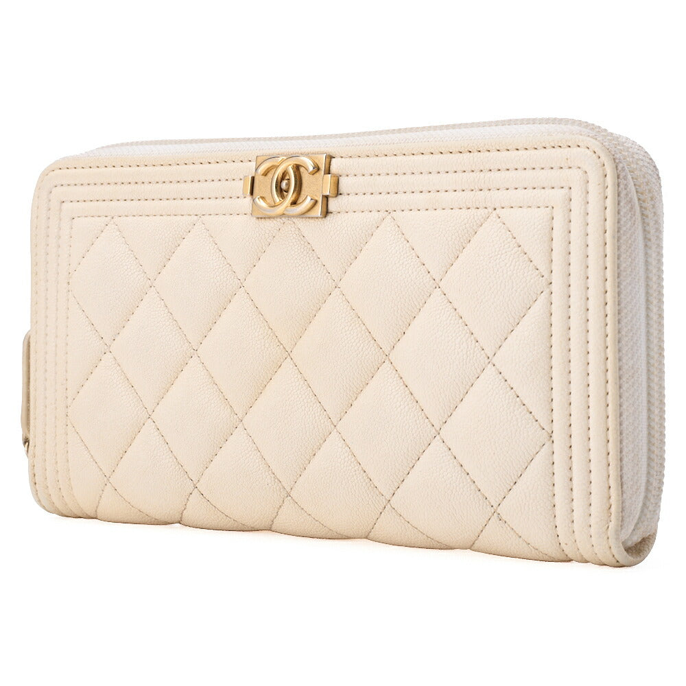 Pre-Owned Boy Matelassé Runde Lange Geldbörse Caviar Skin Elfenbein Goldfarbene Hardware Pre-Owned