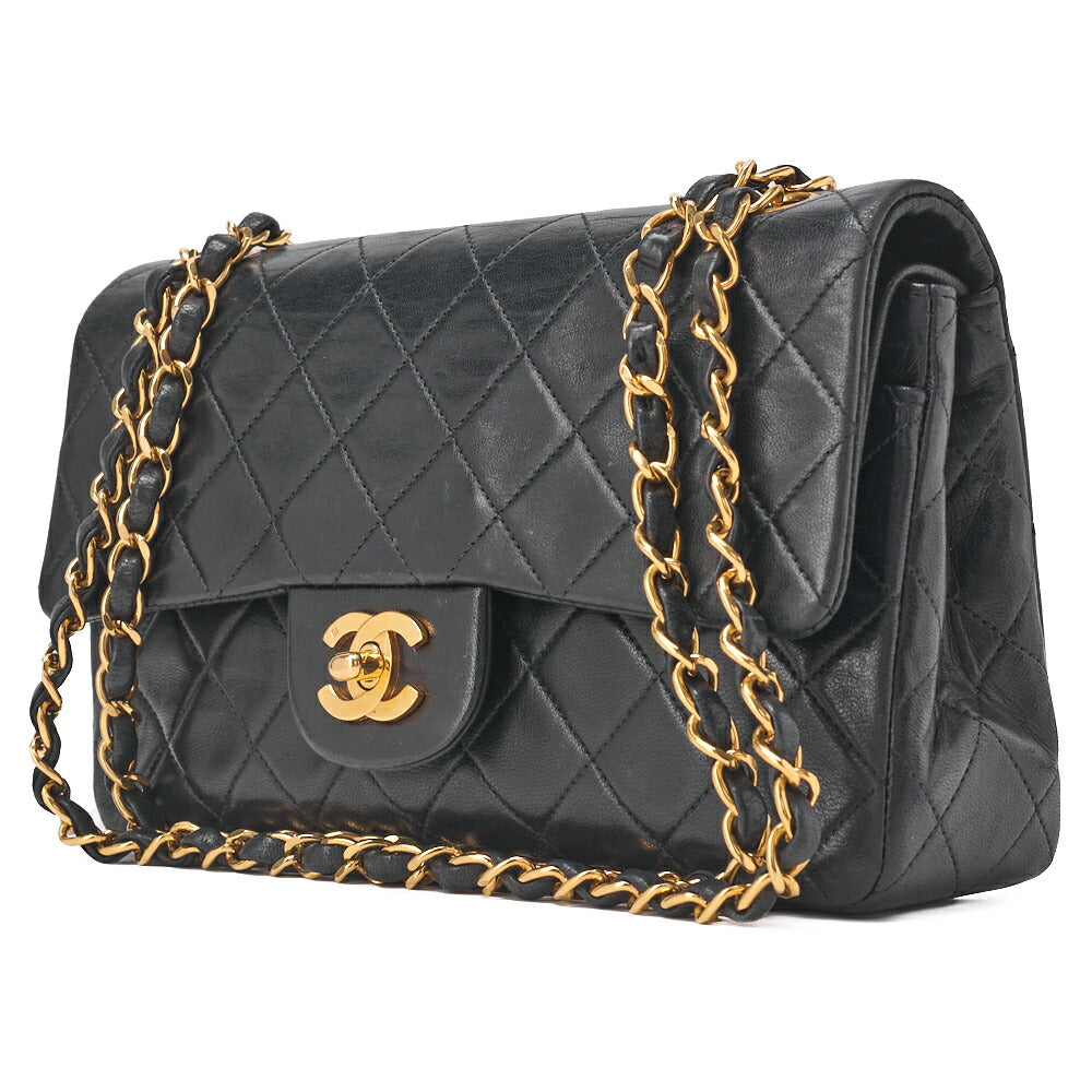 Pre-Owned Kette Schultertasche Matlasse Doppelklappe 23cm Lammleder Schwarz Goldfarbene Hardware, Pre-Owned