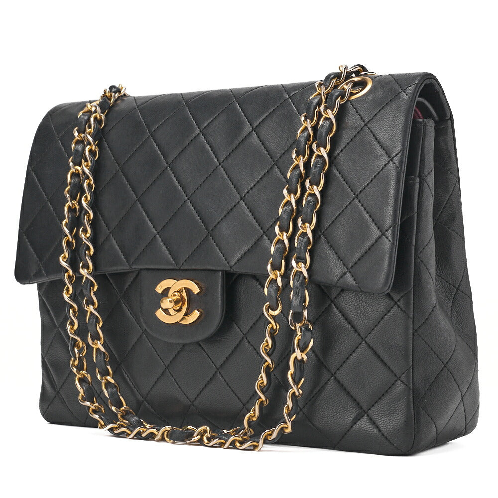 Matlassse Double Flap Chain Schultertasche aus Lammleder in Schwarz mit goldfarbenen Metallteilen, gebraucht