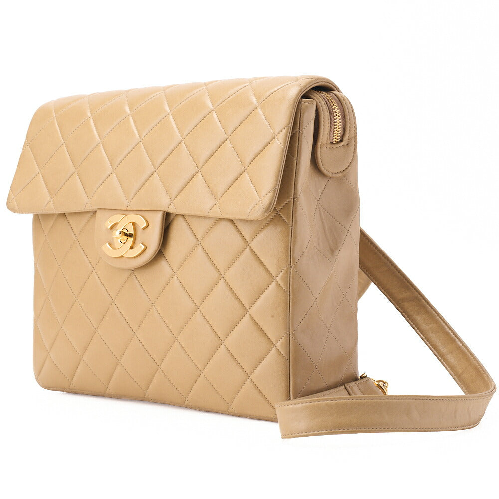 Gebrauchte Umhängetasche Rucksack Lammleder Matelassé Drehverschluss Beige Goldfarbene Hardware, Gebraucht