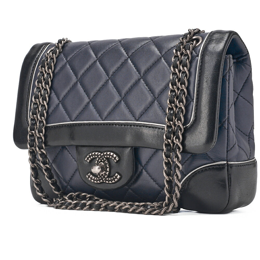 Pre-Owned Chain Shoulder Bag Mini Matelassé Lambskin Bicolor Single Flap Turnlock Silver-Tone Hardware, Pre-Owned