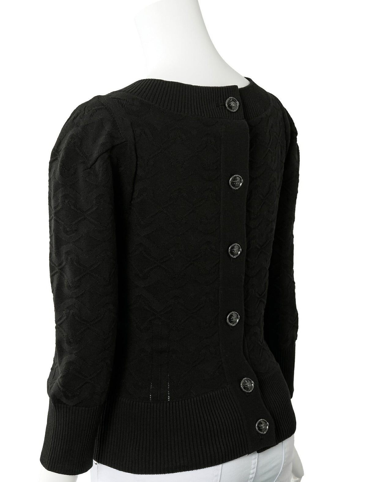 Pre-Owned Cardigan Stricktop, Coco Button Design, Baumwolle, Schwarz, Goldfarbene Hardware, Pre-Owned