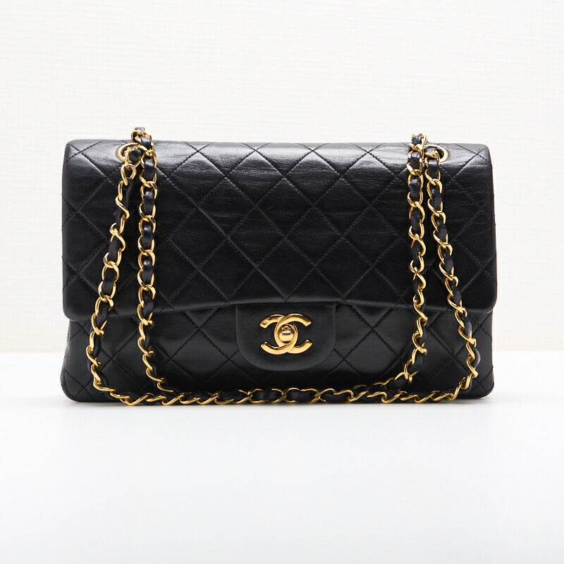 Pre-Owned Schultertasche Matelassé Drehverschluss Doppelklappe Kette Schulter Lammleder Schwarz Goldfarbene Hardware Pre-Owned