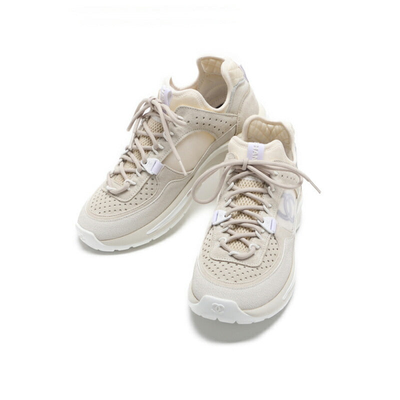 Gebrauchte Sneakers, Coco Mark, Wildleder, Hellgrau, Goldfarbene Hardware, Gebraucht